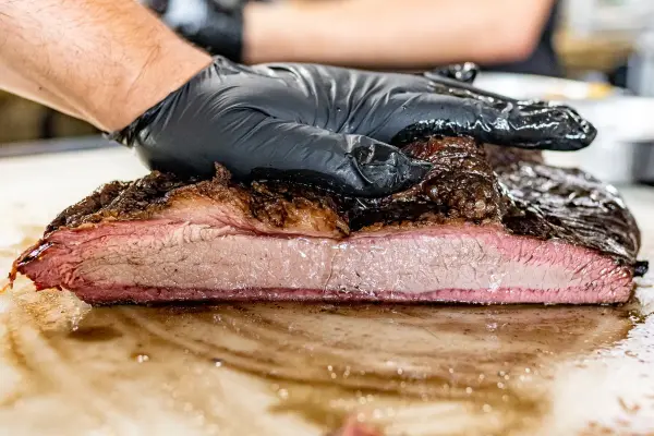 Brisket zubereiten: Kerntemperatur, Stall und Ruhezeit